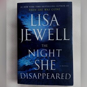 3/$25💥Lisa Jewell The Night She Disappeared, Large Print Mystery Thriller Book